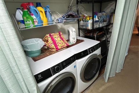 Купить кондоминиум в Ротонда, Флорида 7 комнат, 103.86м2, № 1917789 - фото 26