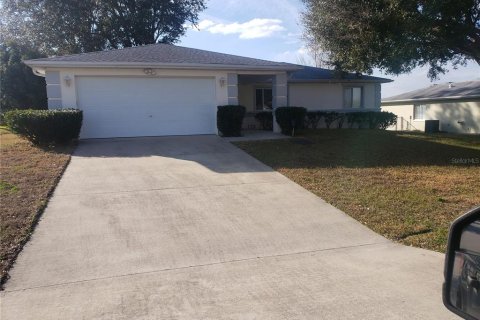 Casa en Ocala, Florida 3 dormitorios, 127.28 m2 № 2239069