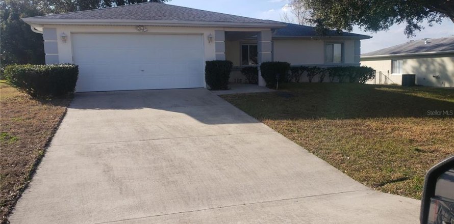 Casa en Ocala, Florida 3 dormitorios, 127.28 m2 № 2239069