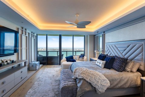 Купить кондоминиум в Майами, Флорида 4 спальни, 324.41м2, № 2027638 - фото 23