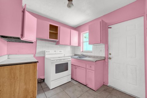 House in Boynton Beach, Florida 3 bedrooms, 107.77 sq.m. № 2176534 - photo 5