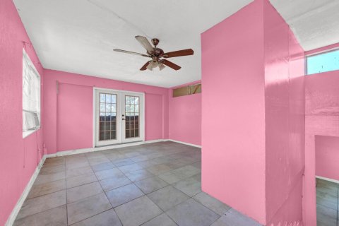 House in Boynton Beach, Florida 3 bedrooms, 107.77 sq.m. № 2176534 - photo 10