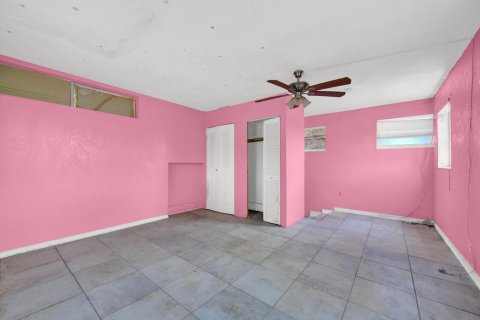 House in Boynton Beach, Florida 3 bedrooms, 107.77 sq.m. № 2176534 - photo 11
