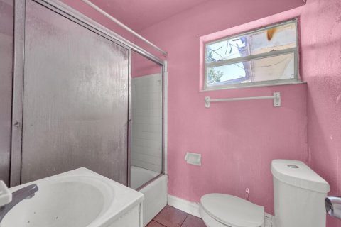 House in Boynton Beach, Florida 3 bedrooms, 107.77 sq.m. № 2176534 - photo 7