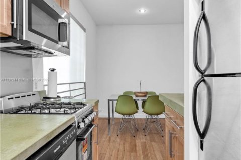 Снять в аренду кондоминиум в Майами-Бич, Флорида 1 спальня, 52.58м2, № 1957739 - фото 10