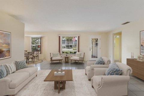 Casa en venta en Bradenton, Florida, 3 dormitorios, 182.92 m2 № 1880935 - foto 4