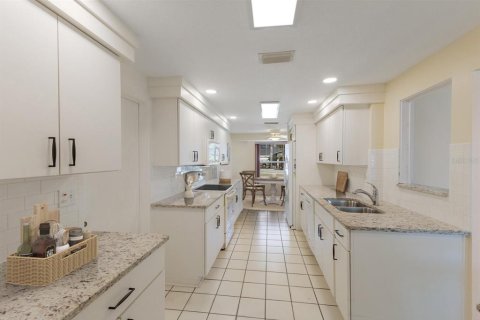 Casa en venta en Bradenton, Florida, 3 dormitorios, 182.92 m2 № 1880935 - foto 9