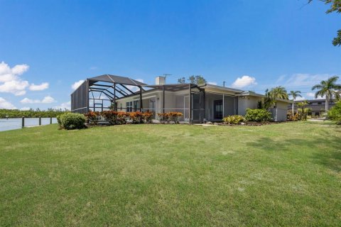 Casa en venta en Bradenton, Florida, 3 dormitorios, 182.92 m2 № 1880935 - foto 30