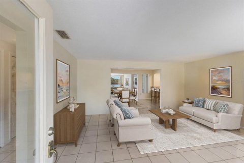 Casa en venta en Bradenton, Florida, 3 dormitorios, 182.92 m2 № 1880935 - foto 3
