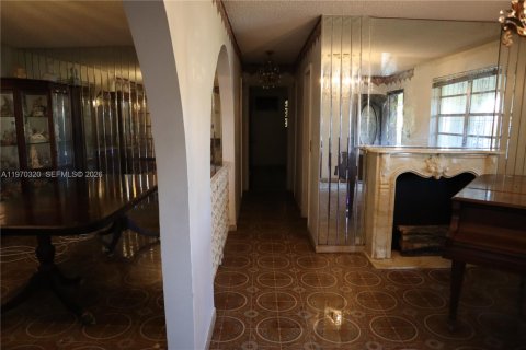 Villa ou maison à vendre à Miami, Floride: 3 chambres, 164.07 m2 № 2036227 - photo 5