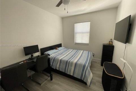 Adosado en alquiler en Doral, Florida, 3 dormitorios, 163.23 m2 № 2006448 - foto 22