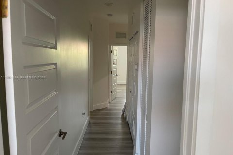 Adosado en alquiler en Doral, Florida, 3 dormitorios, 163.23 m2 № 2006448 - foto 25