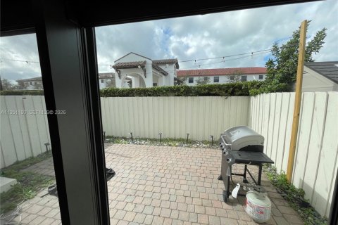 Adosado en alquiler en Doral, Florida, 3 dormitorios, 163.23 m2 № 2006448 - foto 14