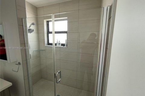 Adosado en alquiler en Doral, Florida, 3 dormitorios, 163.23 m2 № 2006448 - foto 27