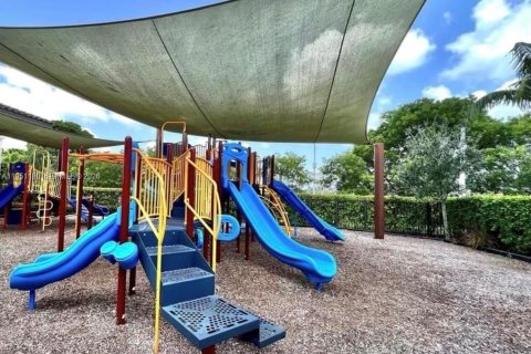 Adosado en alquiler en Doral, Florida, 3 dormitorios, 163.23 m2 № 2006448 - foto 6