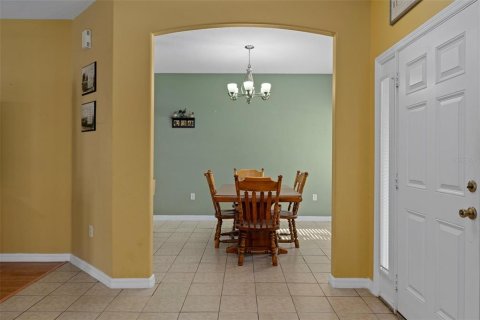 House in Weeki Wachee, Florida 5 bedrooms, 288.65 sq.m. № 1793003 - photo 10