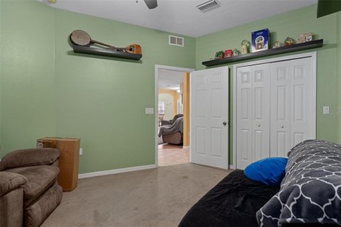 House in Weeki Wachee, Florida 5 bedrooms, 288.65 sq.m. № 1793003 - photo 29
