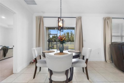 Casa en venta en Mascotte, Florida, 3 dormitorios, 170.01 m2 № 1745044 - foto 12