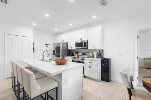 Casa en venta en Mascotte, Florida, 3 dormitorios, 170.01 m2 № 1745044 - foto 7