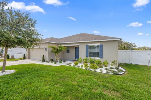 Casa en venta en Mascotte, Florida, 3 dormitorios, 170.01 m2 № 1745044 - foto 3