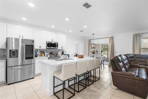 Casa en venta en Mascotte, Florida, 3 dormitorios, 170.01 m2 № 1745044 - foto 6