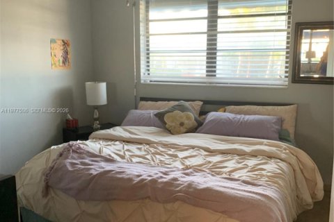 Купить кондоминиум в Холливуд, Флорида 1 спальня, 50.17м2, № 2046436 - фото 13