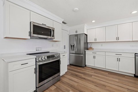 Купить виллу или дом в Сарасота, Флорида 7 комнат, 125.05м2, № 1880879 - фото 12