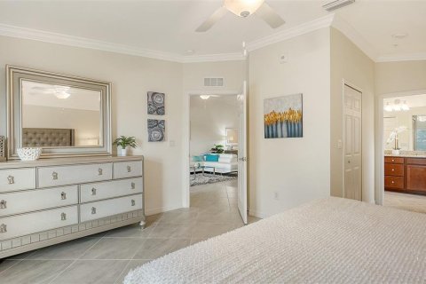 Condo in Bradenton, Florida, 2 bedrooms in LAKEWOOD NATIONAL  № 1428920 - photo 26