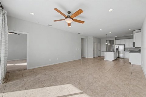 Casa en venta en Land O' Lakes, Florida, 3 dormitorios, 143.81 m2 № 2215889 - foto 11