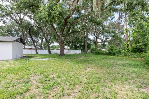 House in Seffner, Florida 4 bedrooms, 140.84 sq.m. № 1791208 - photo 23
