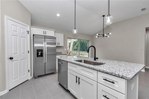 Casa en venta en Ocala, Florida, 3 dormitorios, 128.86 m2 № 1910301 - foto 11