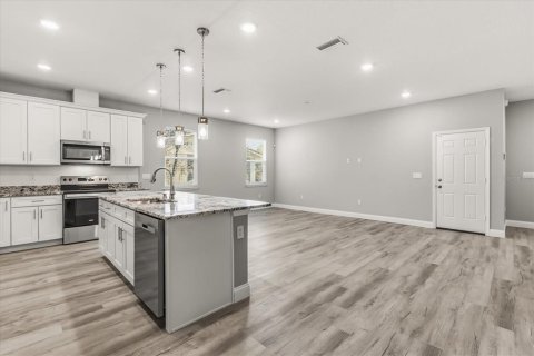 Casa en venta en Sanford, Florida, 4 dormitorios, 205.59 m2 № 2095000 - foto 7