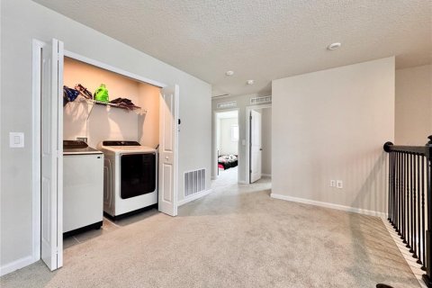 House in Apopka, Florida 3 bedrooms, 174.56 sq.m. № 1587355 - photo 20