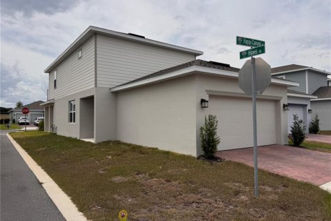 House in Apopka, Florida 3 bedrooms, 174.56 sq.m. № 1587355 - photo 25