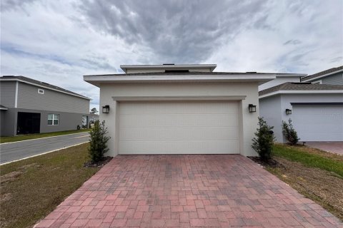 House in Apopka, Florida 3 bedrooms, 174.56 sq.m. № 1587355 - photo 24