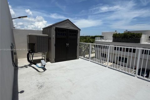 Touwnhouse à louer à Homestead, Floride: 4 chambres, 129.88 m2 № 1871327 - photo 17