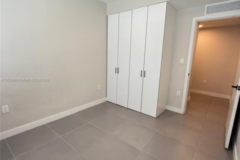 Touwnhouse à louer à Homestead, Floride: 4 chambres, 129.88 m2 № 1871327 - photo 9