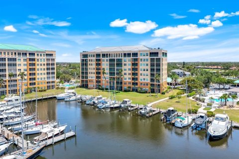 Condo in Punta Gorda, Florida, 2 bedrooms  № 1680858 - photo 7