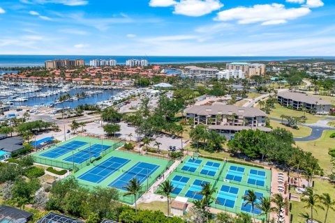 Condo in Punta Gorda, Florida, 2 bedrooms  № 1680858 - photo 27
