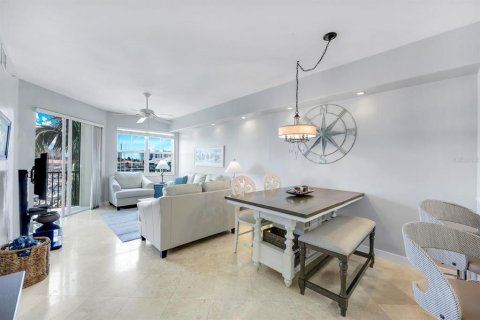 Condo in Punta Gorda, Florida, 2 bedrooms  № 1680858 - photo 13