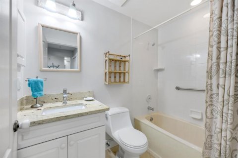 Condo in Punta Gorda, Florida, 2 bedrooms  № 1680858 - photo 20