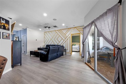 Casa en venta en Orlando, Florida, 3 dormitorios, 133.97 m2 № 1786346 - foto 10