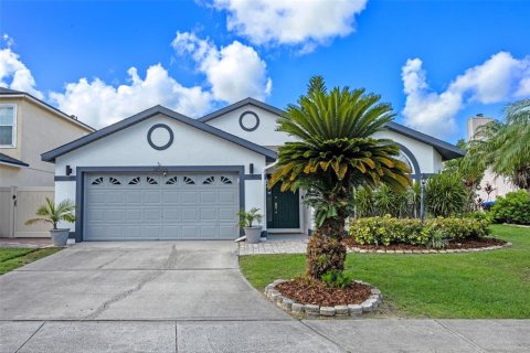 Casa en venta en Orlando, Florida, 3 dormitorios, 133.97 m2 № 1786346 - foto 1