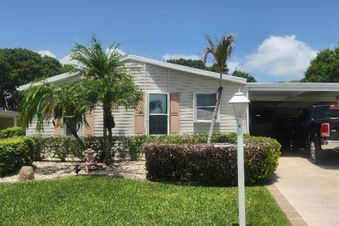 House in Port St. Lucie, Florida 2 bedrooms, 151.43 sq.m. № 2191709 - photo 19
