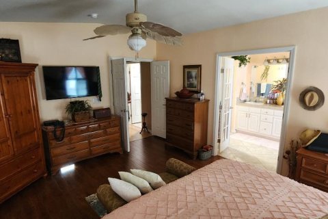 House in Port St. Lucie, Florida 2 bedrooms, 151.43 sq.m. № 2191709 - photo 20