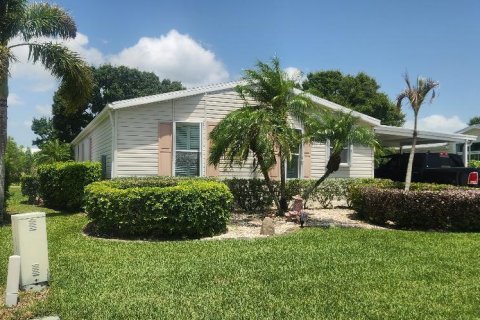 House in Port St. Lucie, Florida 2 bedrooms, 151.43 sq.m. № 2191709