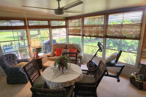 House in Port St. Lucie, Florida 2 bedrooms, 151.43 sq.m. № 2191709 - photo 16