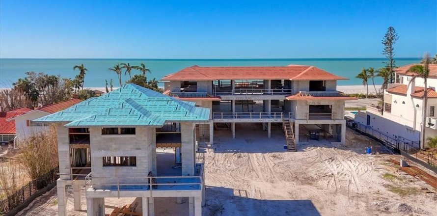 House in Longboat Key, Florida 11 bedrooms, 1597.83 sq.m. № 1723769