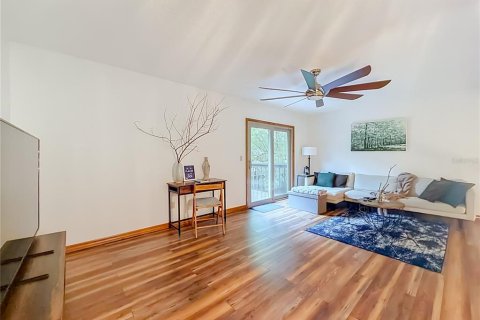 Villa ou maison à vendre à Orlando, Floride: 3 chambres, 181.72 m2 № 2409942 - photo 23