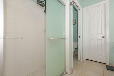Townhouse in Margate, Florida 4 bedrooms, 158.49 sq.m. № 1830372 - photo 19